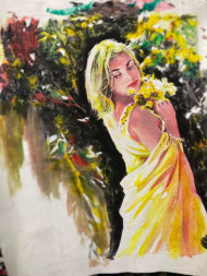 LadyInYellowDress